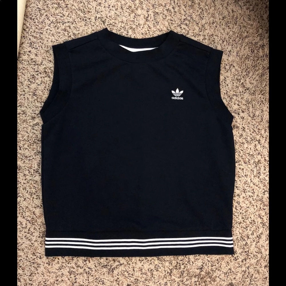 Adidas Top